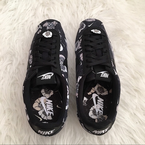 NEW Nike Classic Cortez LX Women’s Sneakers - Picture 5 of 7